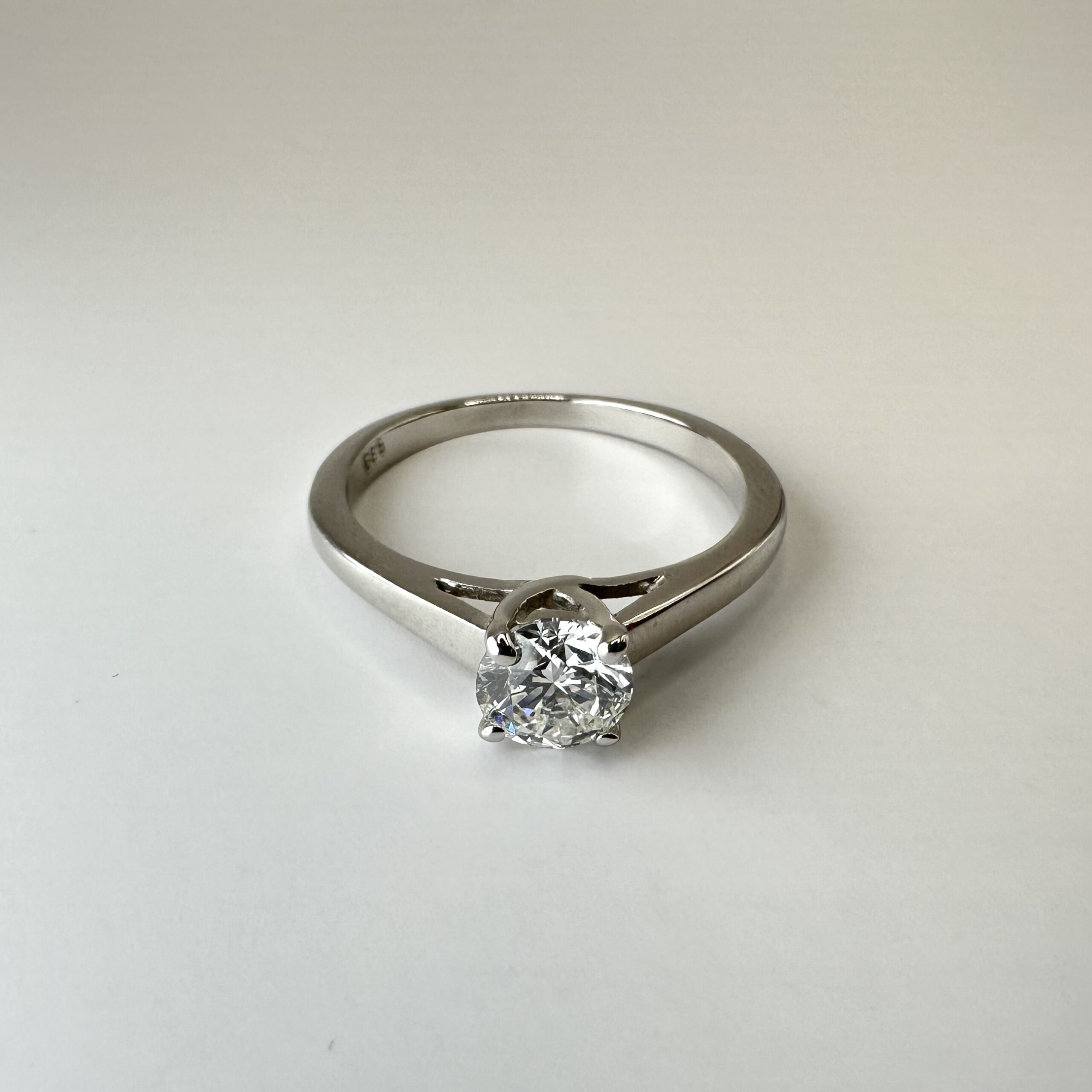 Pierścionek Zaręczynowy z Diamentem, Białe złoto - obrazek 2