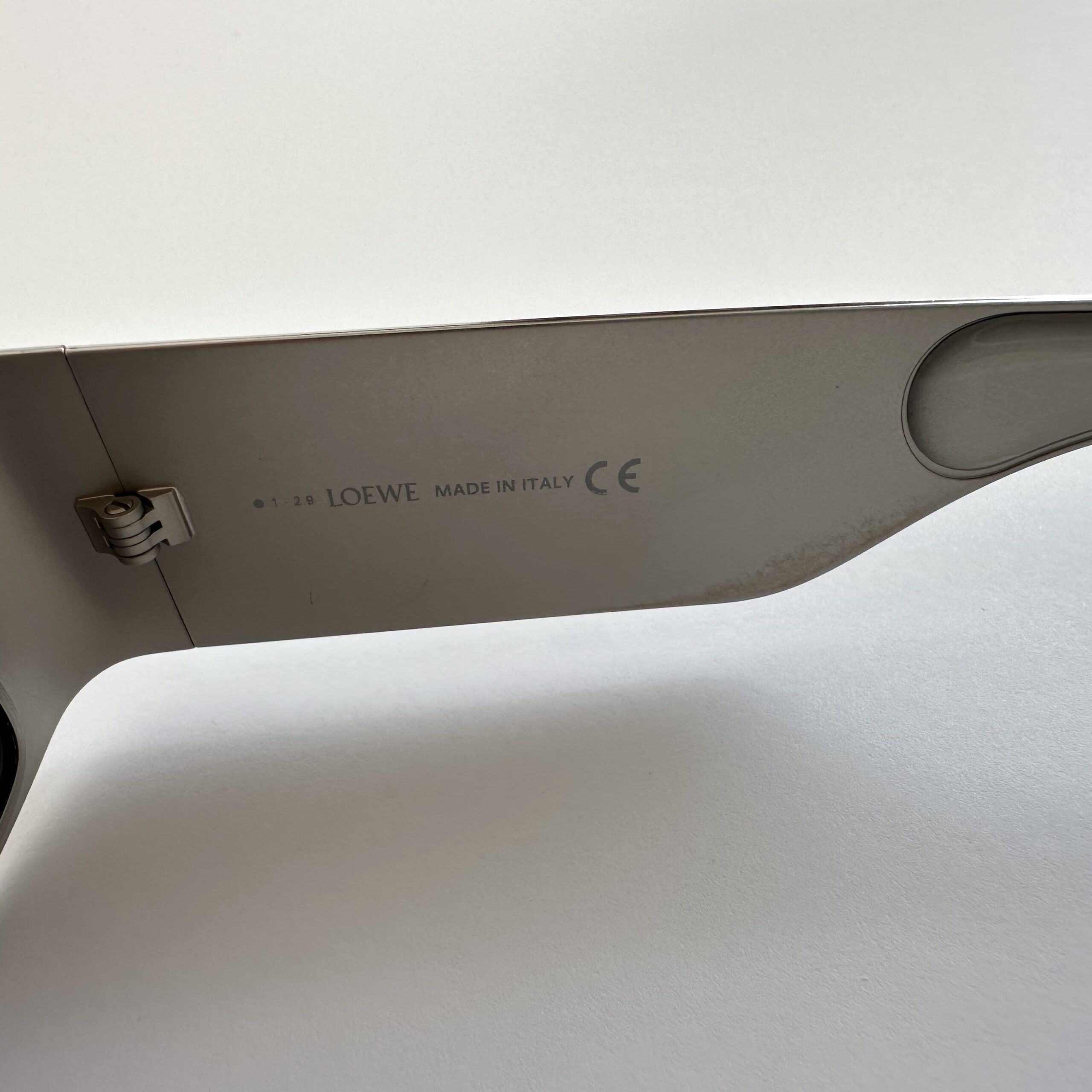 Loewe LW40032U - obrazek 7